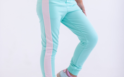 Качественные Спортивные штаны для девочек в Чернигове